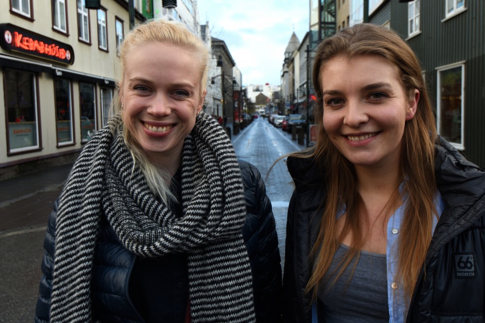 Gudmunda Palmadóttir (left) and Petra Frimannsdóttir say housing in Reykjavik is too expensive for young Icelanders. (Thomas Nilsen / The Independent Barents Observer)