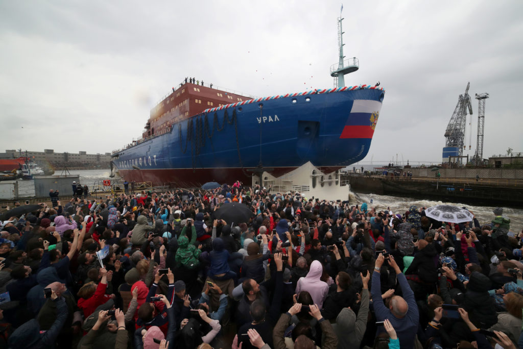 Russia New Super Icebreaker Reaches North Pole During Ice Trials